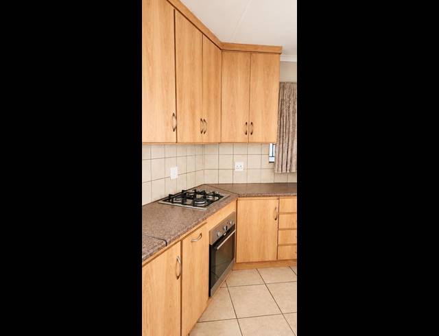 3 BEDROOM HOUSE FOR SALE IN SECUNDA